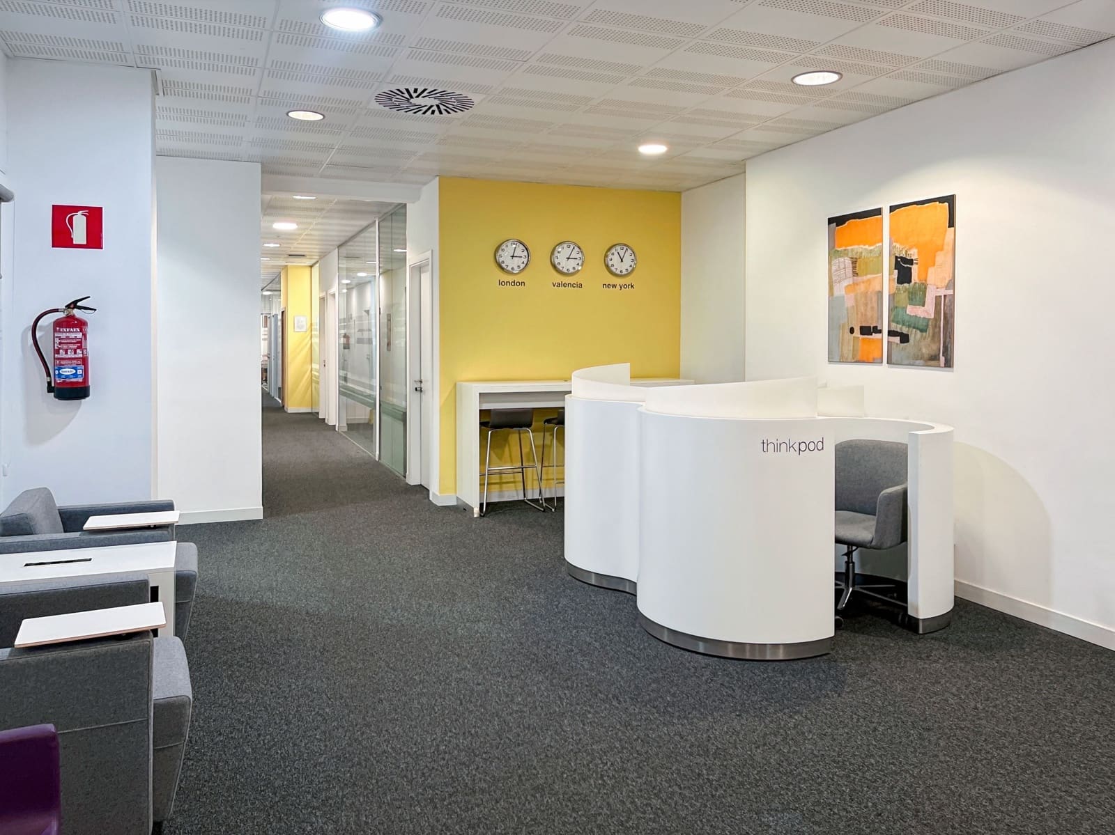 Office for rent in Valencia city - € 109 (Ref: 9420795)