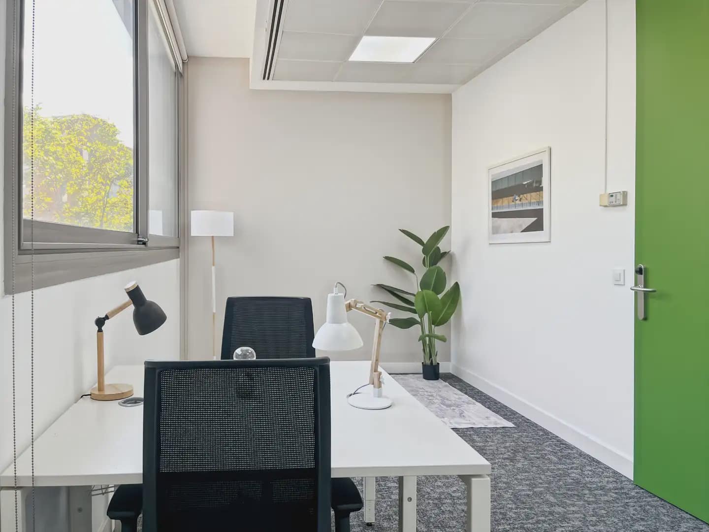 Office for rent in El Prat de Llobregat - € 354 (Ref: 9420798)