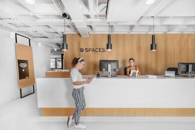 Office for rent in Encarnación, Regina, Seville city - € 979 (Ref: 9420810)