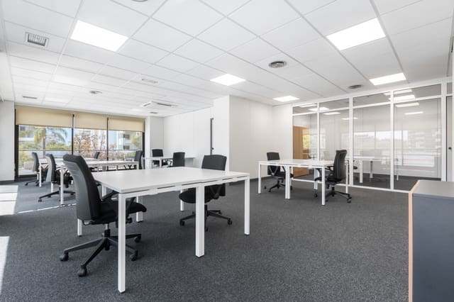 Kontor til leje i Ricardo Soriano, Marbella - € 3.299 (Ref: 9420811)