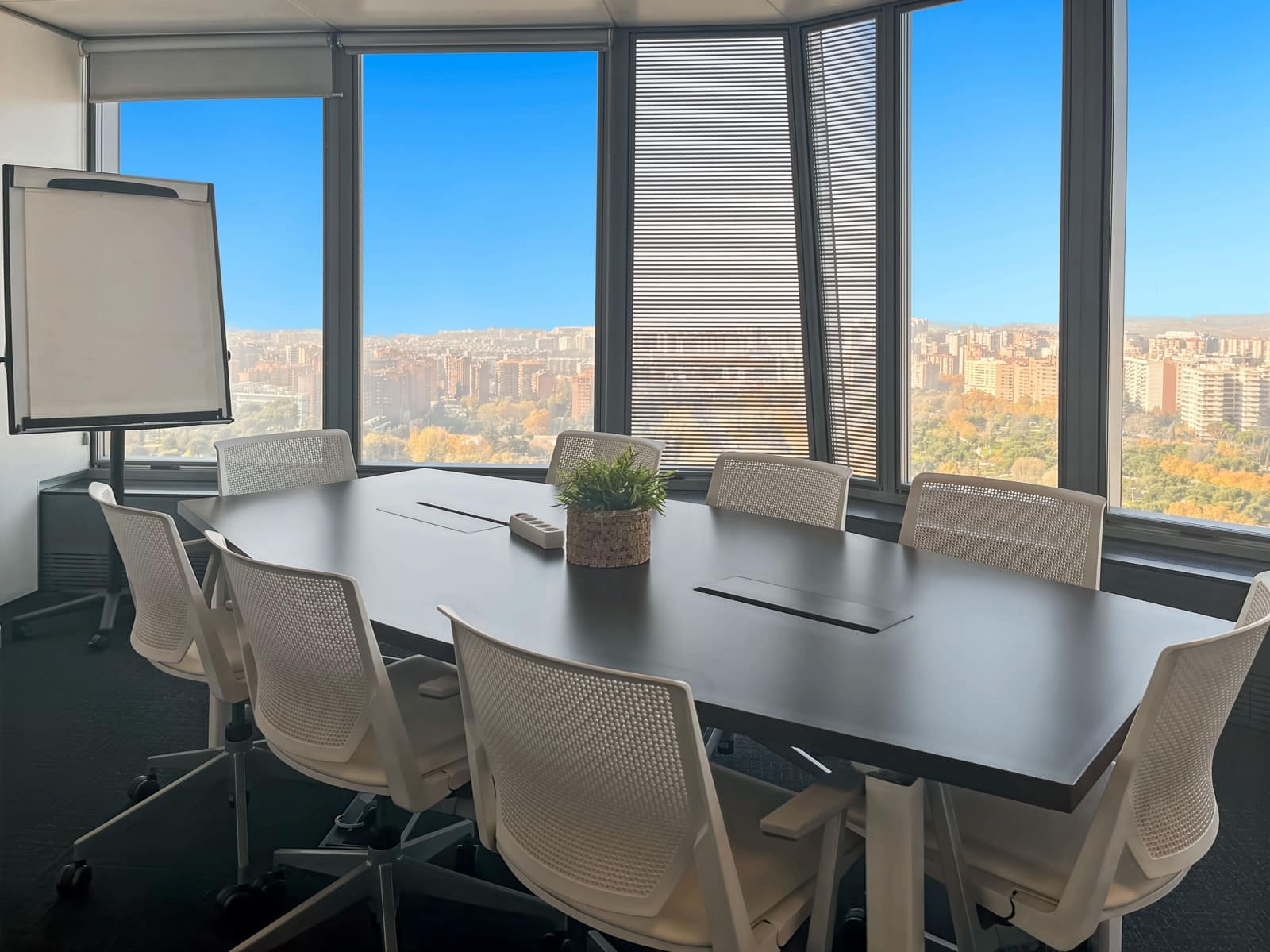 Kontor til leje i Madrid by - € 1.249 (Ref: 9420823)