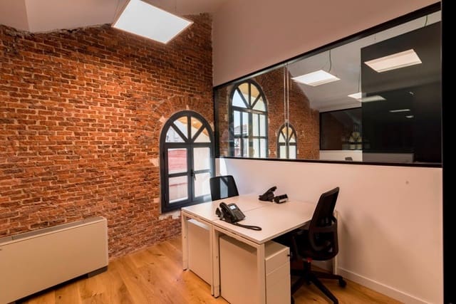 Kontor til leie i Palos de Moguer, Madrid by - € 839 (Ref: 9420830)