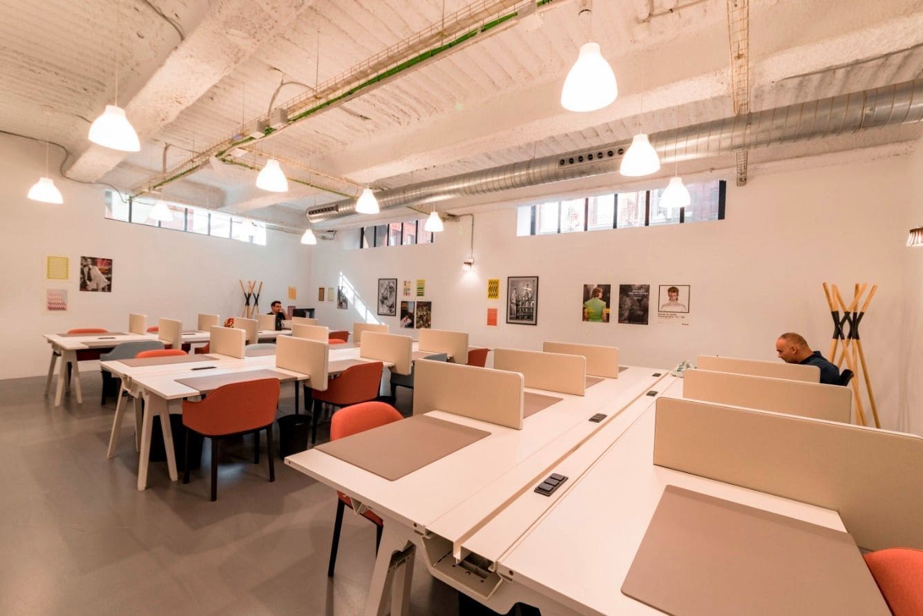 Kontor til leie i Madrid by - € 839 (Ref: 9420830)