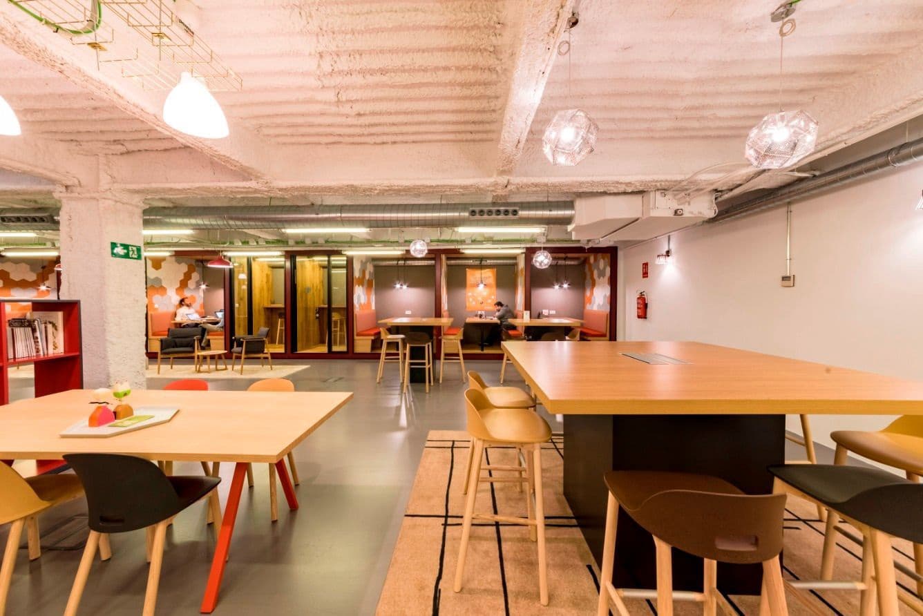 Kontor til leie i Madrid by - € 839 (Ref: 9420830)