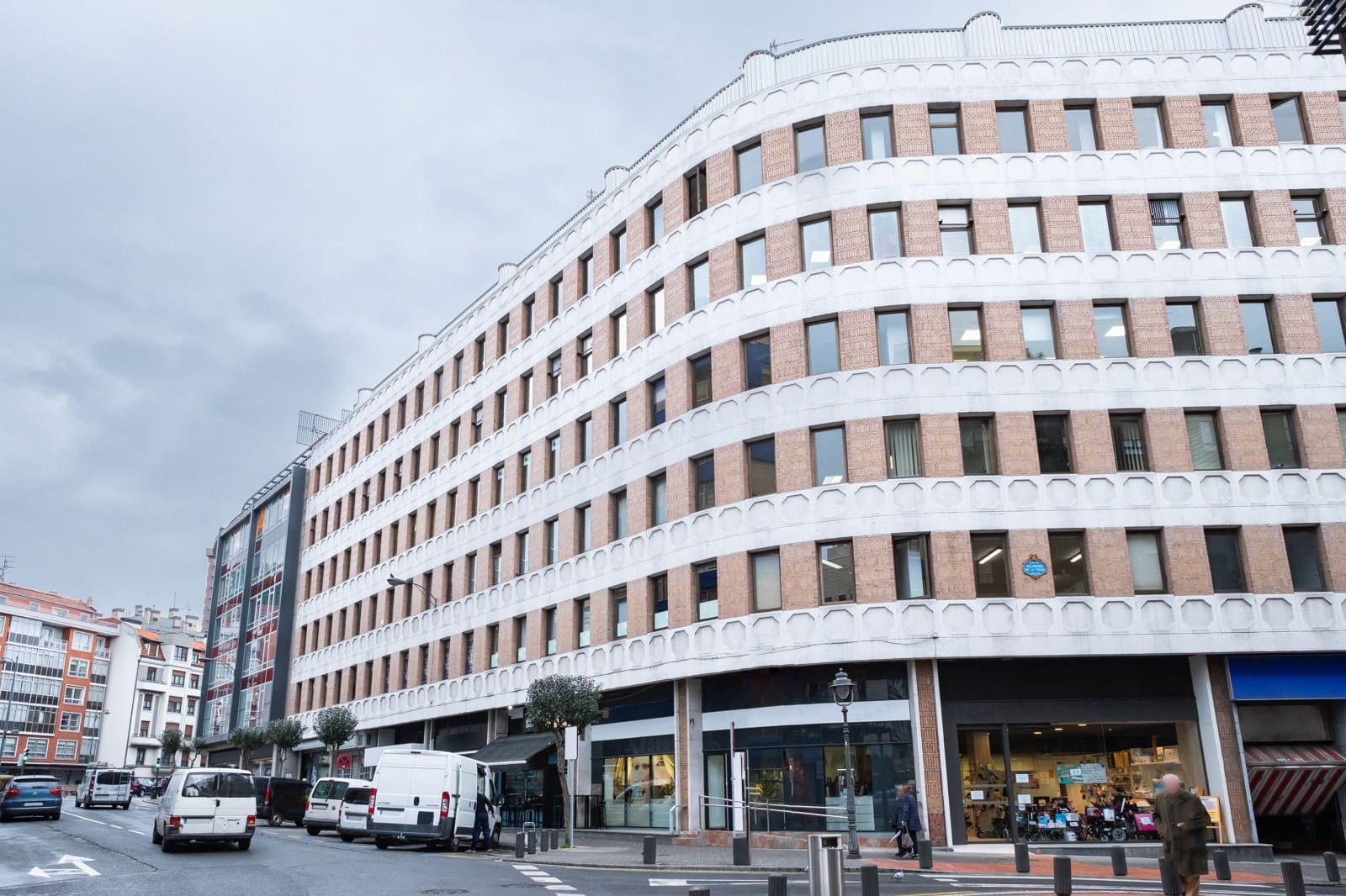 Kontor til leje i Bilbao - € 3.398 (Ref: 9420837)