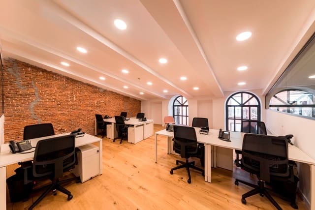 Kontor til leie i Palos de Moguer, Madrid by - € 4 329 (Ref: 9420844)