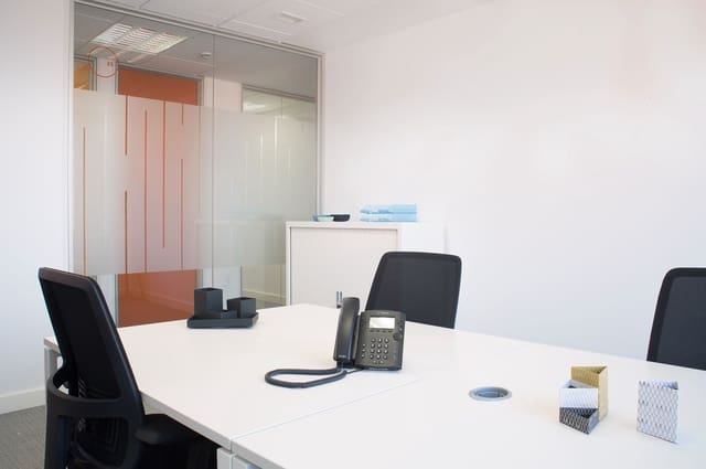 Kontor til leje i Mestalla, Valencia by - € 869 (Ref: 9420847)