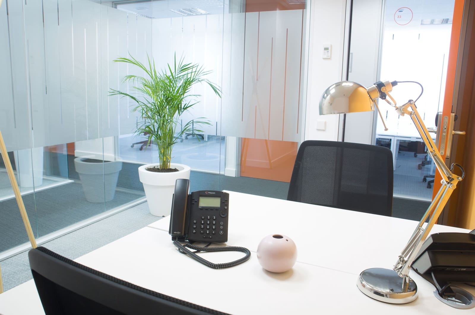 Office for rent in Valencia city - € 869 (Ref: 9420847)