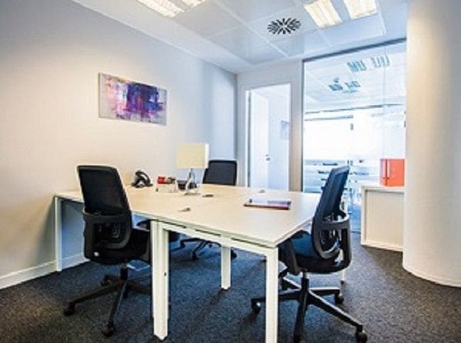 Office for rent in Donostia-San Sebastian - € 1,319 (Ref: 9420862)
