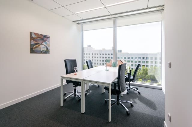 Büro zu vermieten in Les Corts, Barcelona Stadt - 1.579 € (Ref: 9420878)