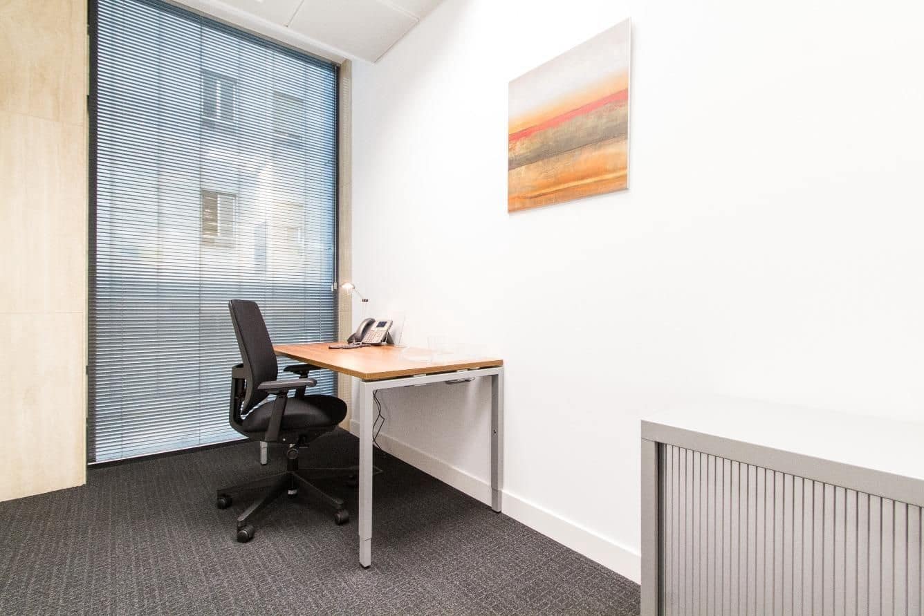 Büro zu vermieten in Barcelona Stadt - 245 € (Ref: 9420886)