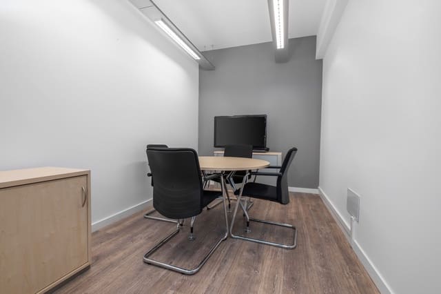 Kontor att hyra i Bilbao - 909 € (Ref: 9420887)