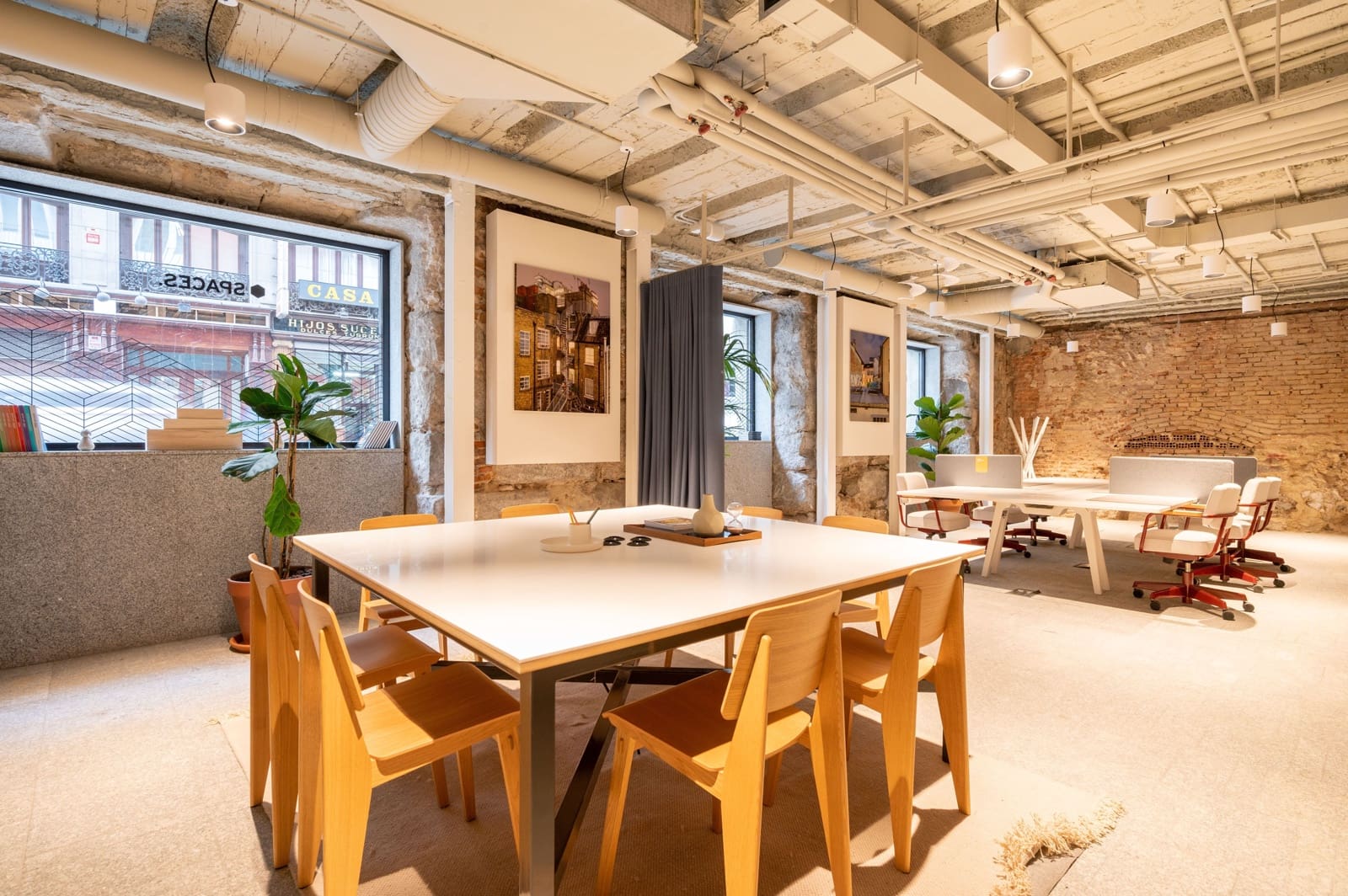 Kontor til leie i Madrid by - € 978 (Ref: 9420897)