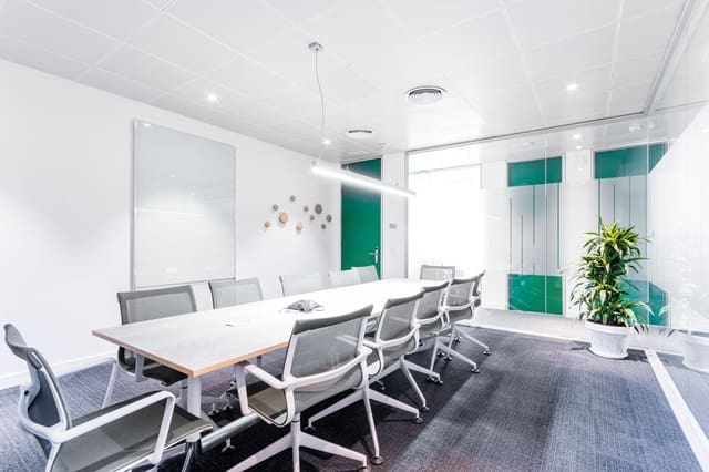 Kontor til leie i Palos de Moguer, Madrid by - € 6 208 (Ref: 9420905)