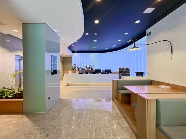 Kontor til leie i Nueva España, Madrid by - € 189 (Ref: 9420911)