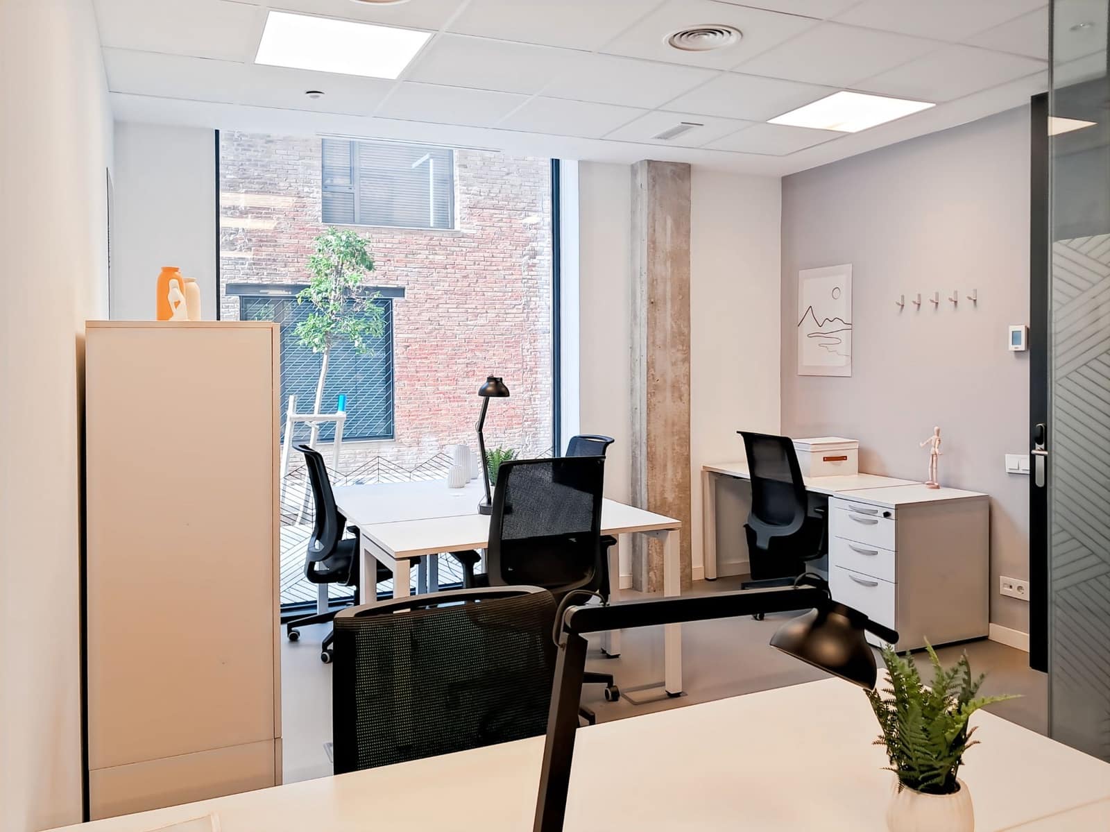 Kantoor te huur in Barcelona stad - € 1.269 (Ref: 9420936)