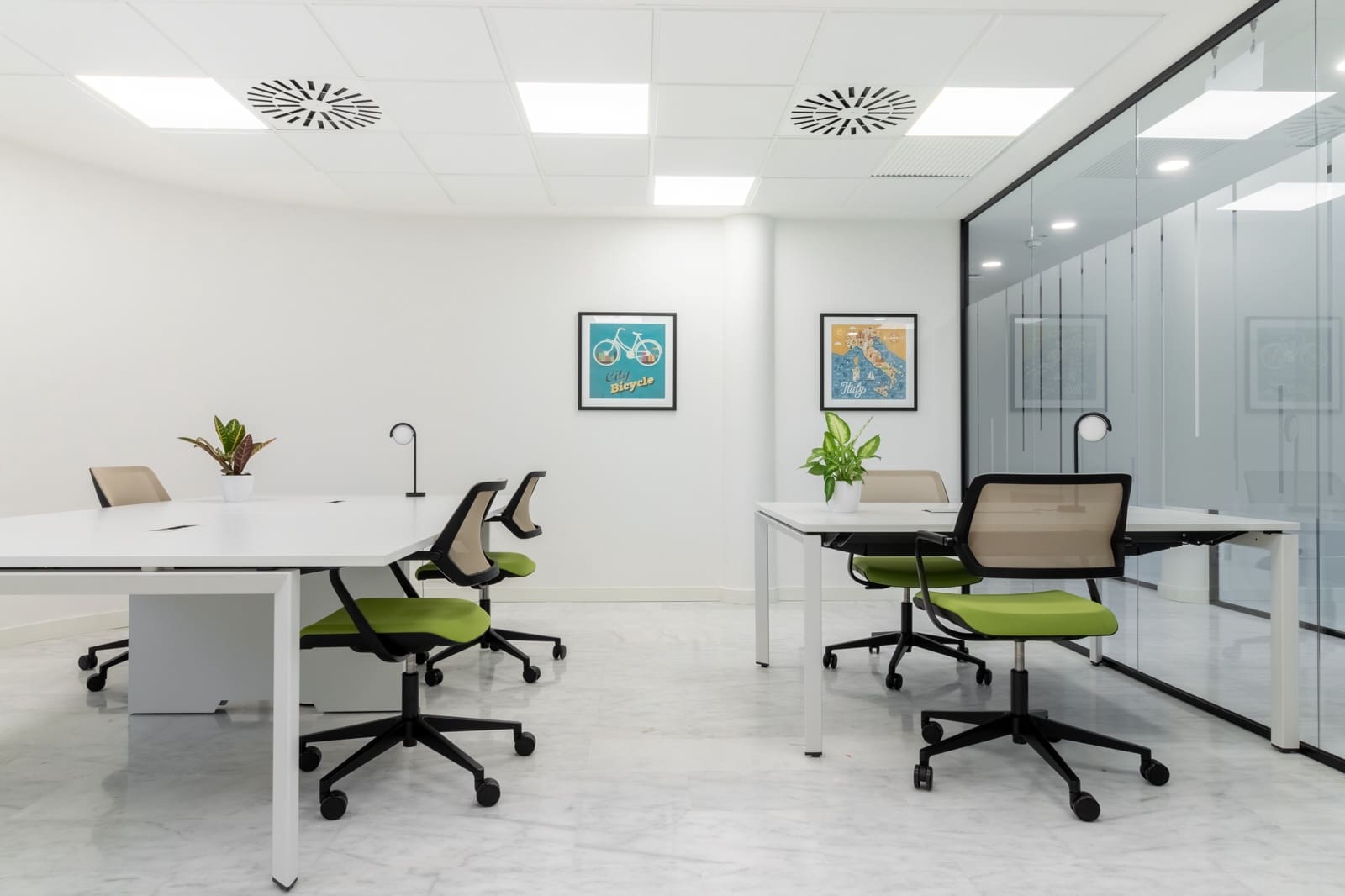 Oficina en Roldan en alquiler - 989 € (Ref: 9420937)