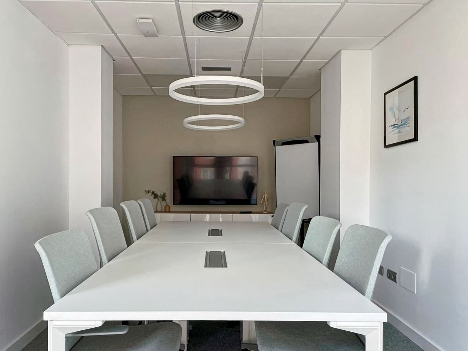 Office for rent in Santander - € 2,468 (Ref: 9420942)