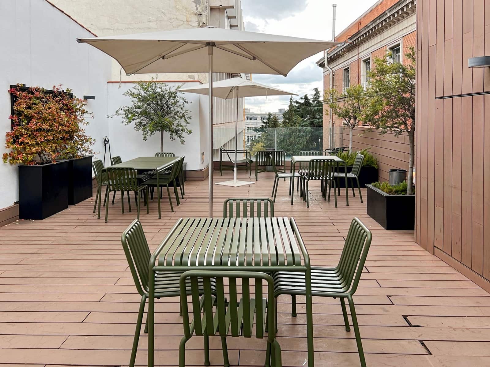 Kontor til leje i Madrid by - € 109 (Ref: 9420959)