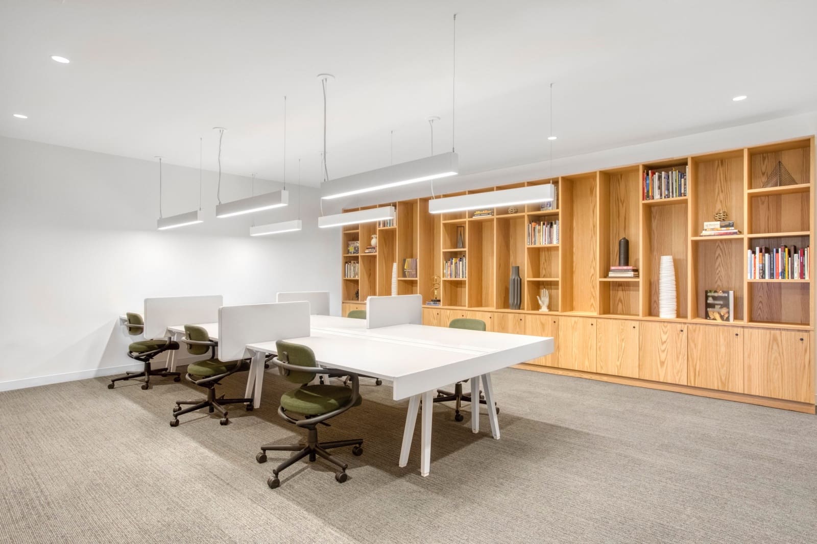 Kontor til leie i Madrid by - € 189 (Ref: 9420962)