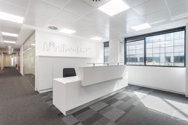 Office for rent in Sant Pere, Santa Caterina i La Ribera, Barcelona city - € 549 (Ref: 9420963)