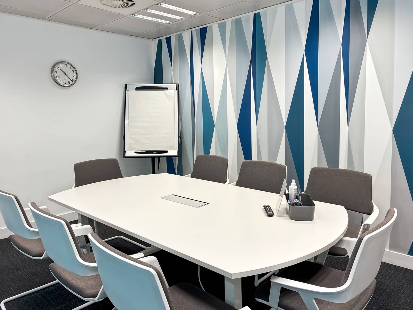 Office for rent in Madrid city - € 1,639 (Ref: 9420972)