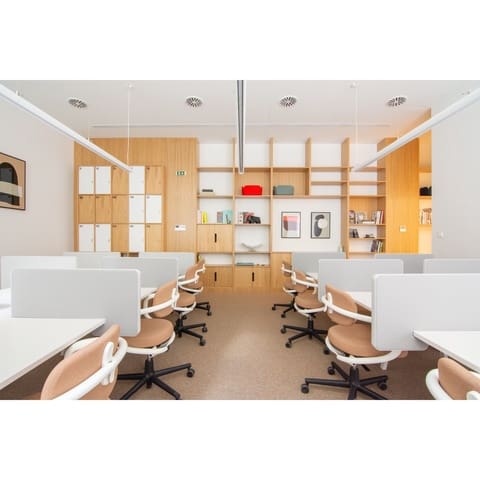 Kontor att hyra i Valdefuentes, Madrid stad - 189 € (Ref: 9420976)