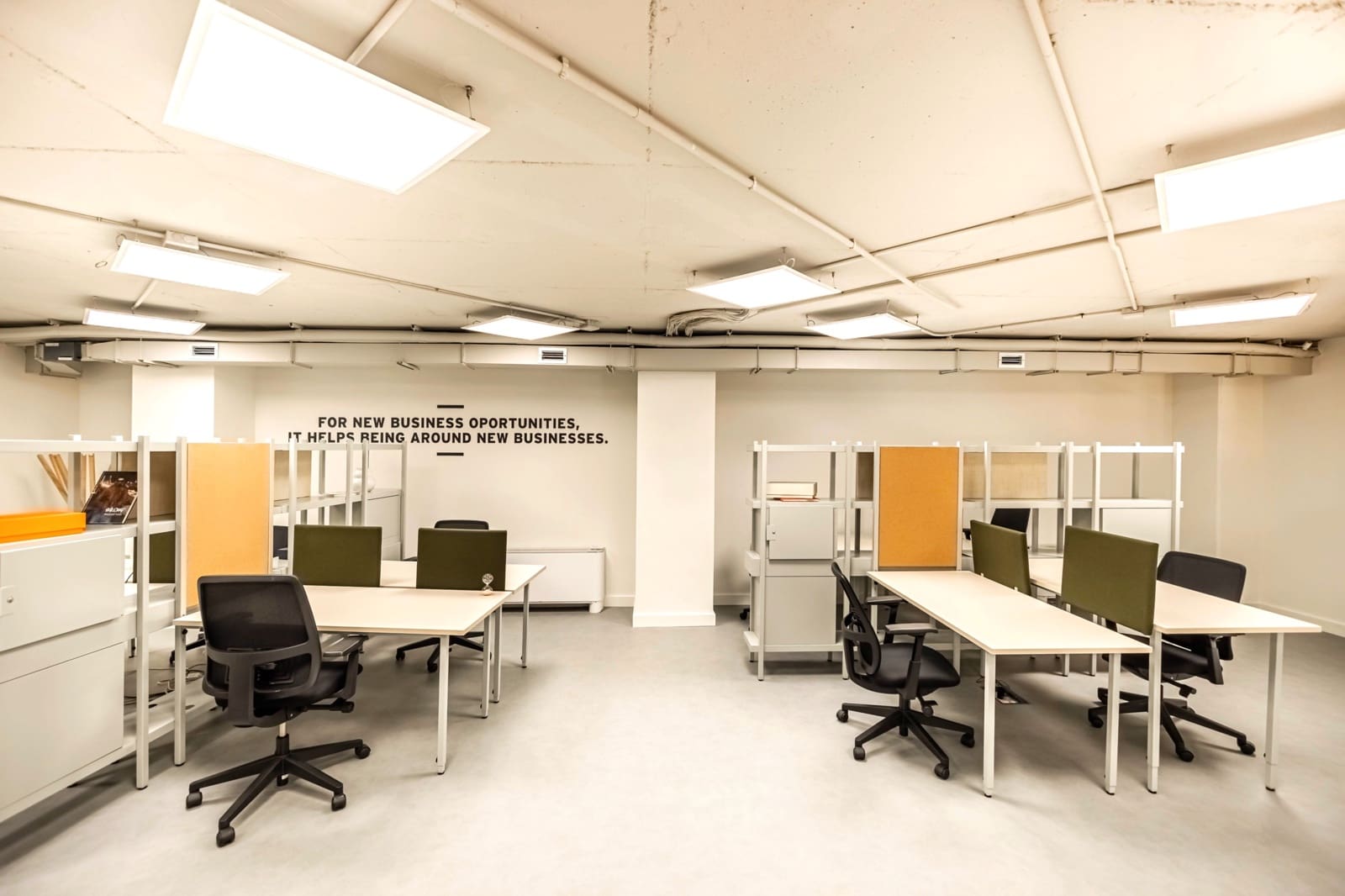 Office for rent in Barcelona city - € 189 (Ref: 9420980)