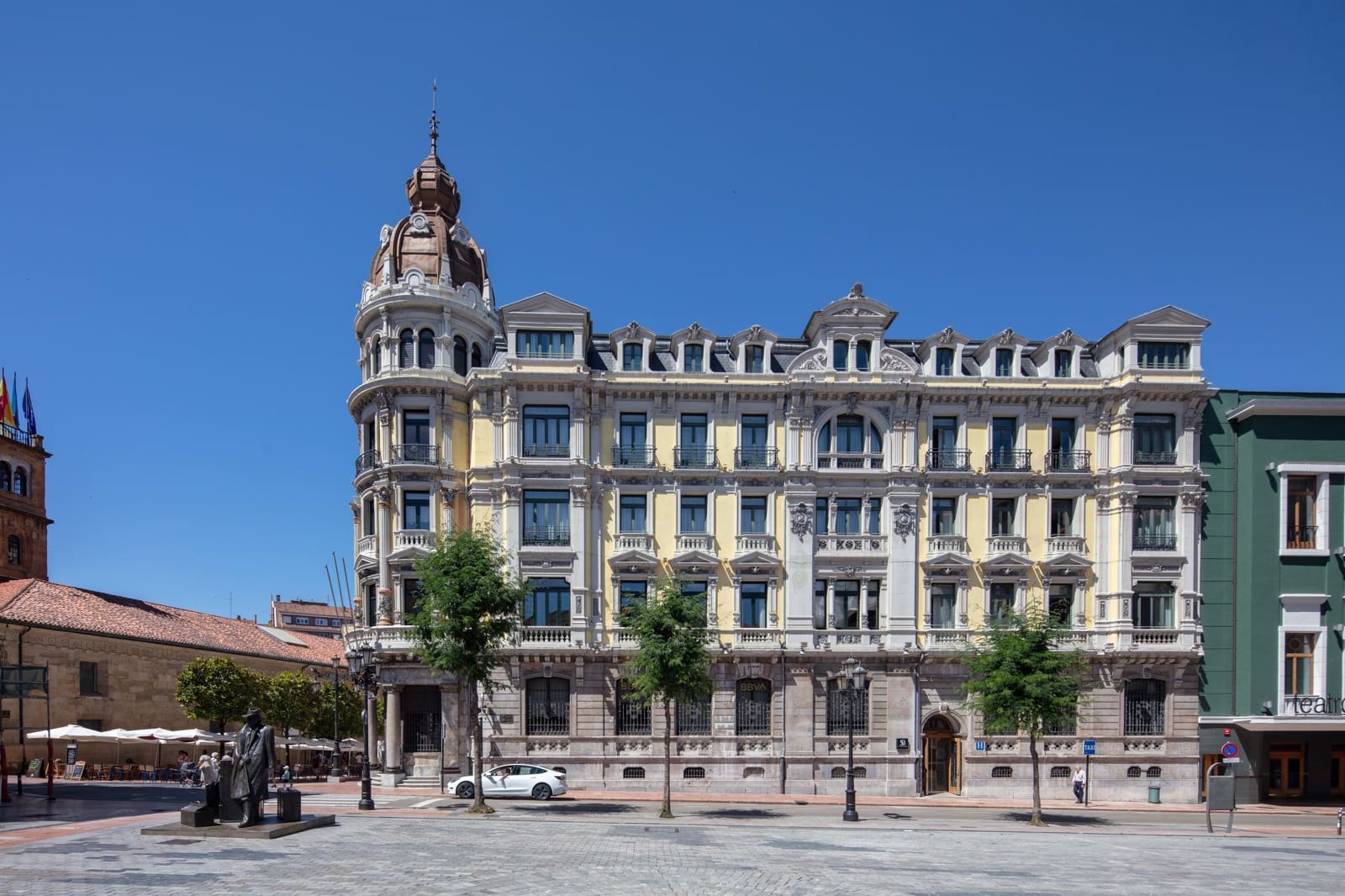 Kantoor te huur in Oviedo - € 609 (Ref: 9420984)