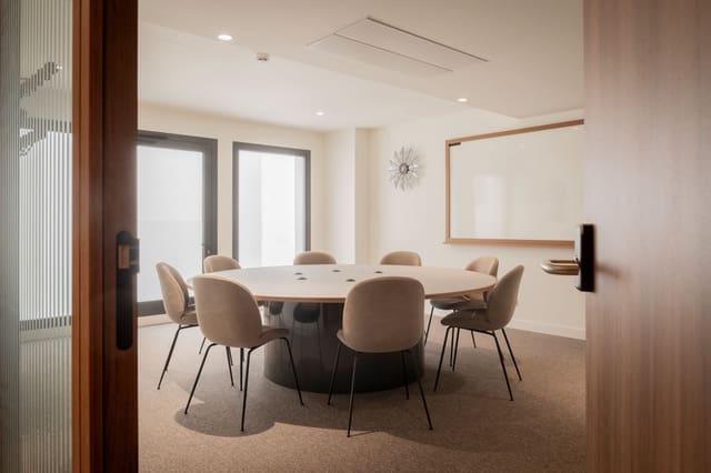 Oficina en Recoletos, Madrid ciudad en alquiler - 12.869 € (Ref: 9420991)