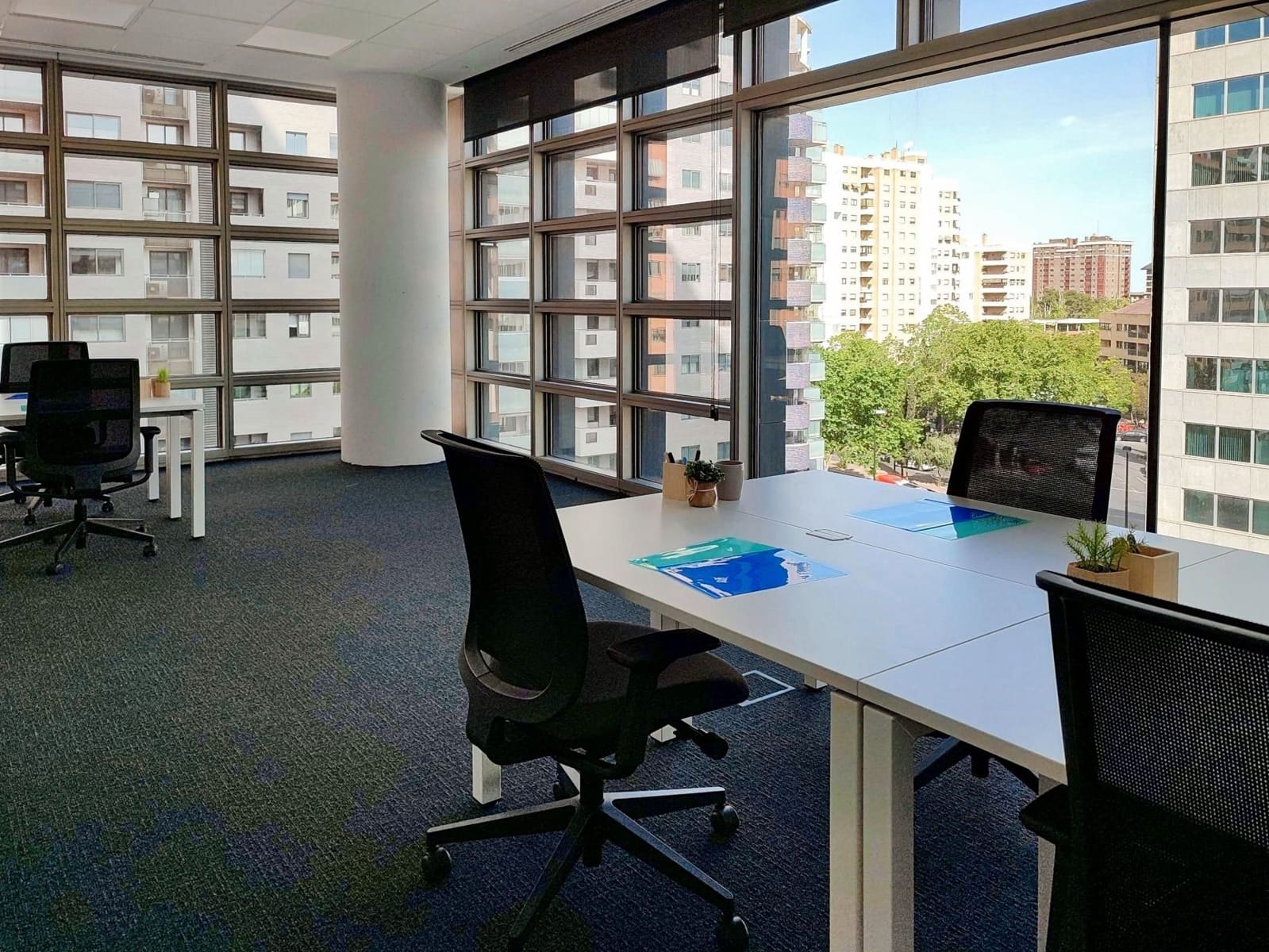 Office for rent in Zaragoza city - € 359 (Ref: 9421006)