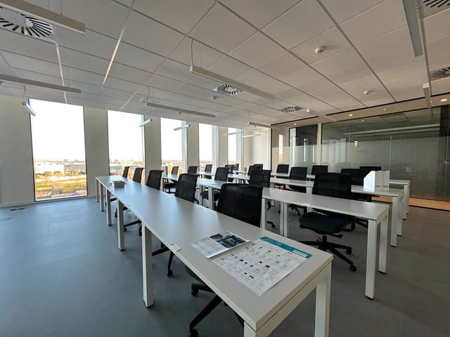 Kontor att hyra i Valdefuentes, Madrid stad - 839 € (Ref: 9421014)