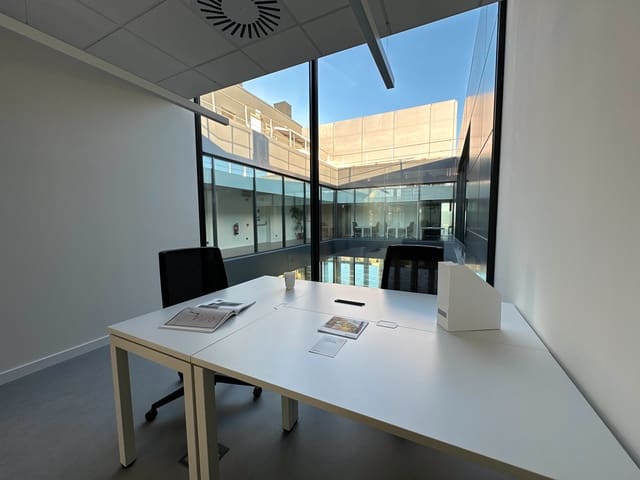 Kontor att hyra i Valdefuentes, Madrid stad - 449 € (Ref: 9421026)