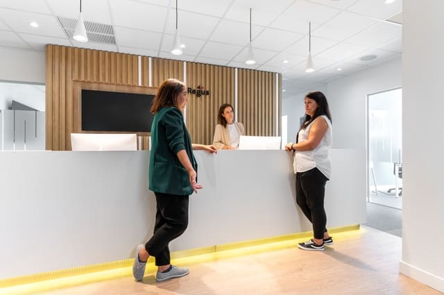 Oficina en Toledo ciudad en alquiler - 189 € (Ref: 9421033)