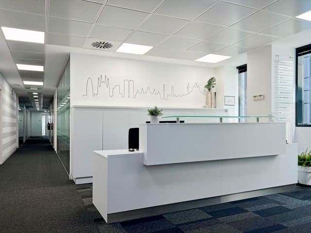 Kontor til leie i Sant Pere, Santa Caterina i La Ribera, Barcelona by - € 594 (Ref: 9421037)