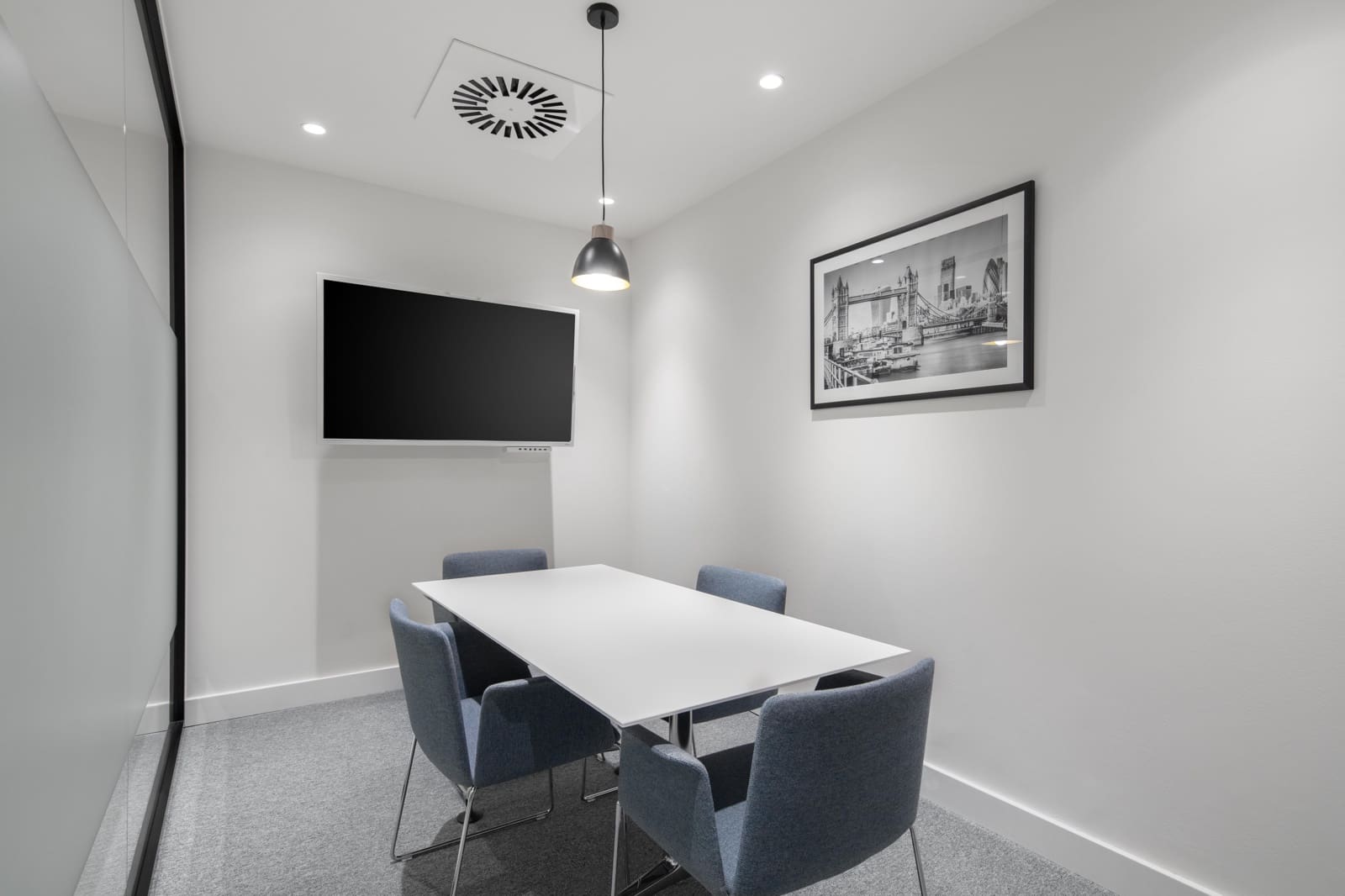 Escritório para arrendar em Oviedo - 219 € (Ref: 9421072)