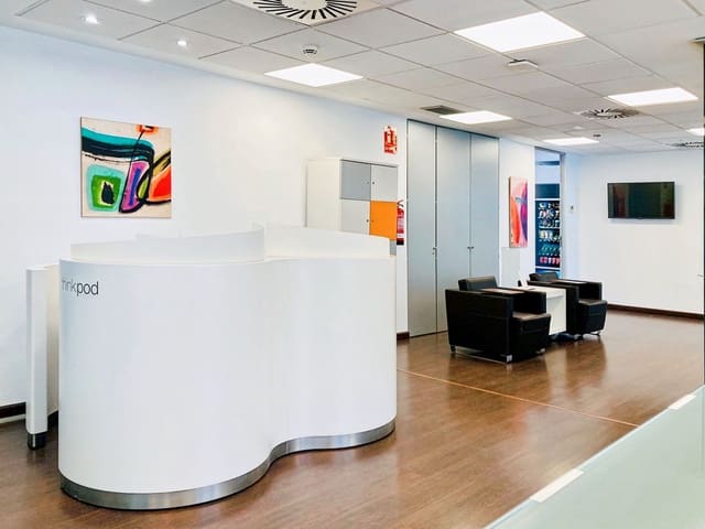 Kontor til leie i El Viso, Madrid by - € 254 (Ref: 9421097)