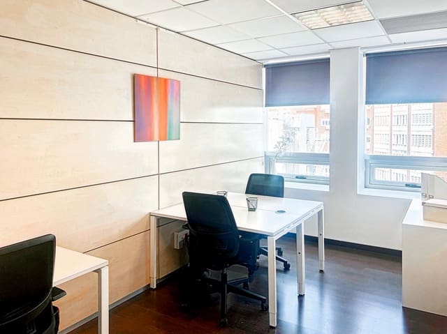 Kontor til leie i El Viso, Madrid by - € 254 (Ref: 9421097)