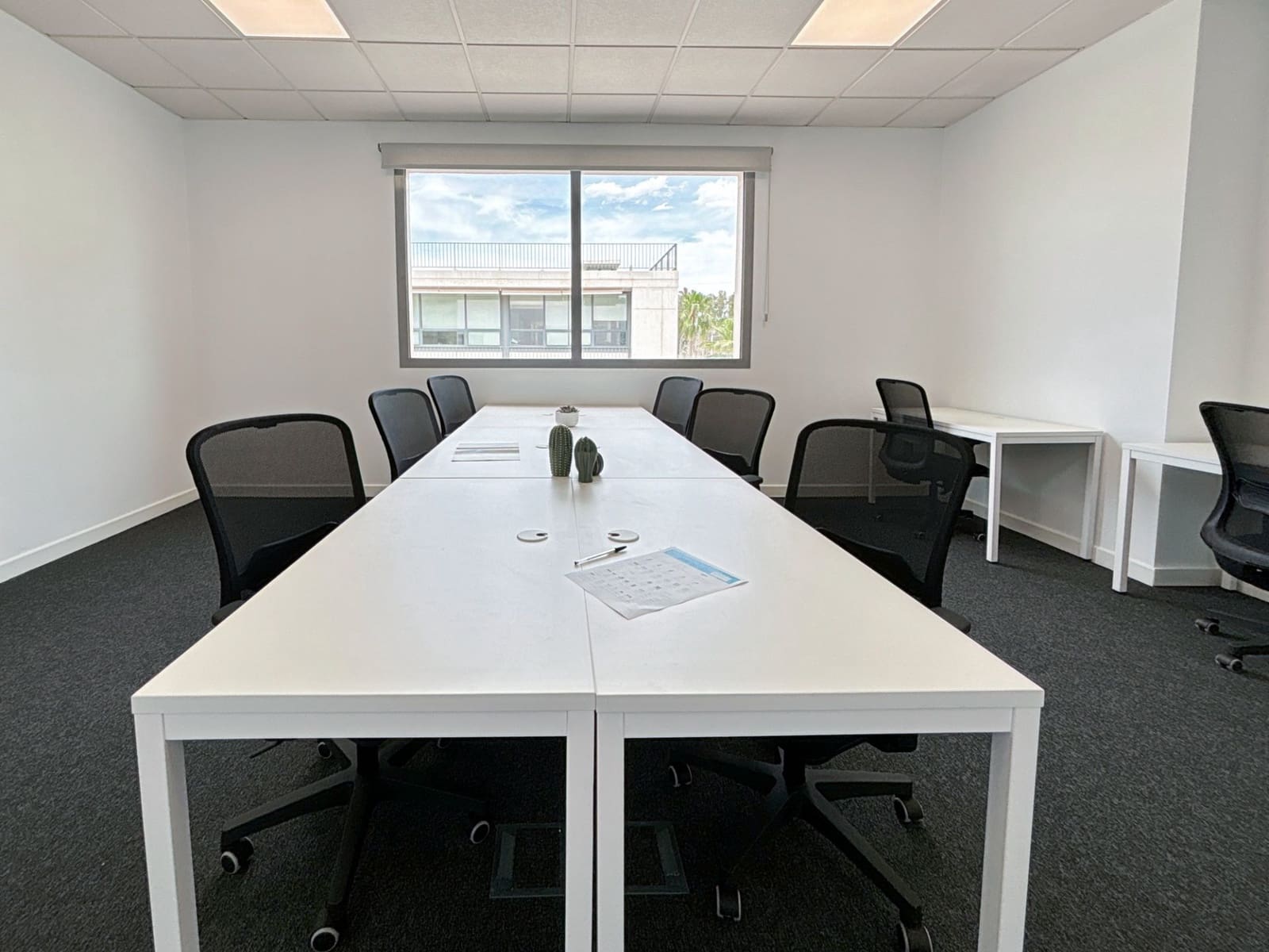 Office for rent in Malaga city - € 419 (Ref: 9421117)