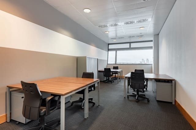 Office for rent in El Raval, Barcelona city - € 15,536 (Ref: 9421131)