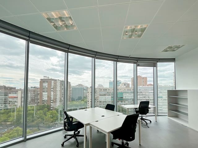 Kontor att hyra i Nueva España, Madrid stad - 1 129 € (Ref: 9421139)