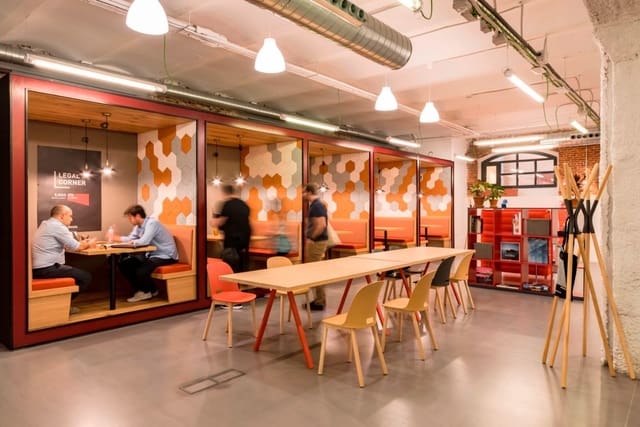 Kontor til leie i Palos de Moguer, Madrid by - € 429 (Ref: 9421170)