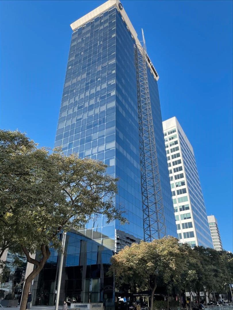 Office for rent in Barcelona city - € 14,182 (Ref: 9421194)