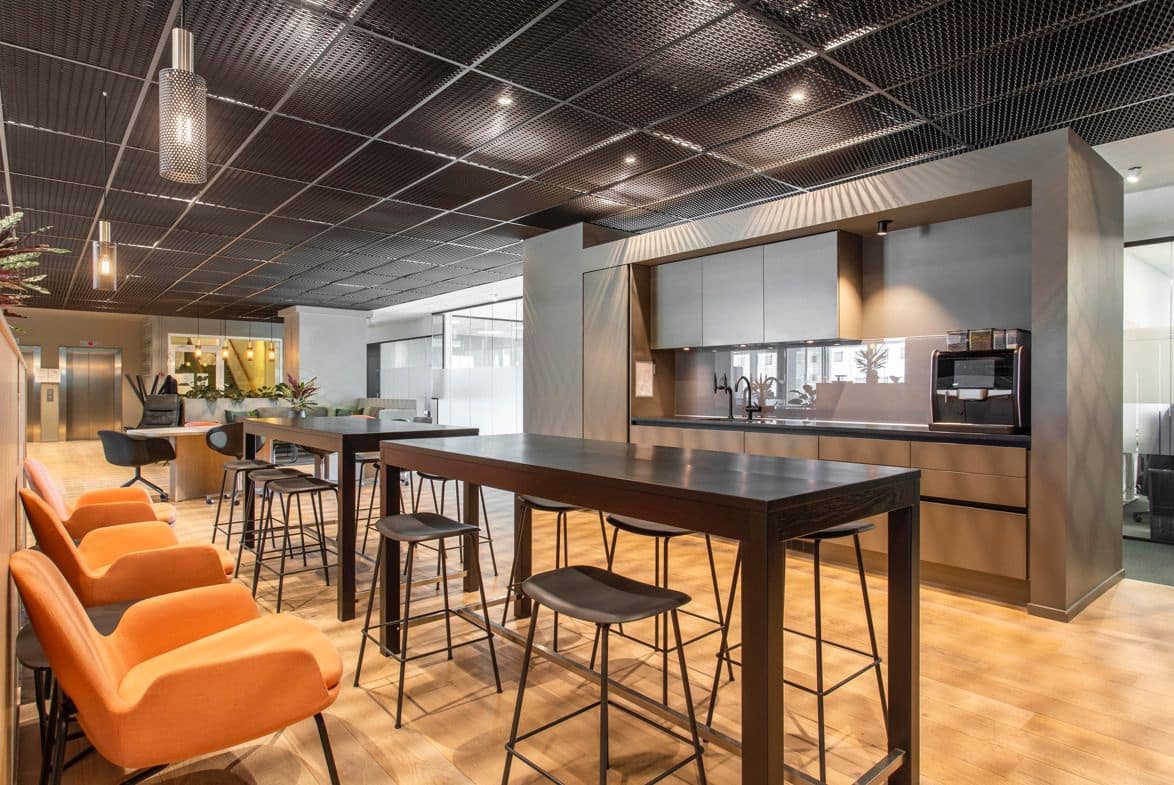 Kontor til leie i Madrid by - € 17 400 (Ref: 9421209)