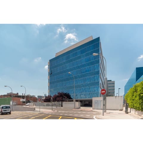 Kontor att hyra i Valdefuentes, Madrid stad - 16 043 € (Ref: 9421212)