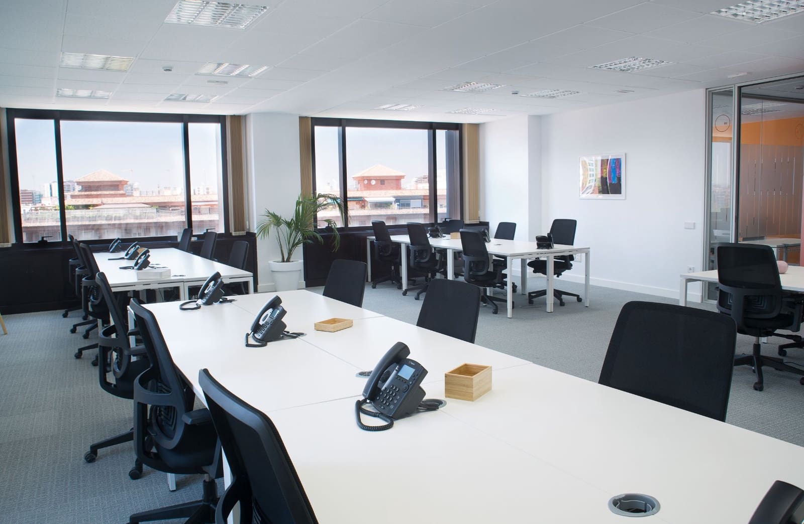 Office for rent in Valencia city - € 18,436 (Ref: 9421217)