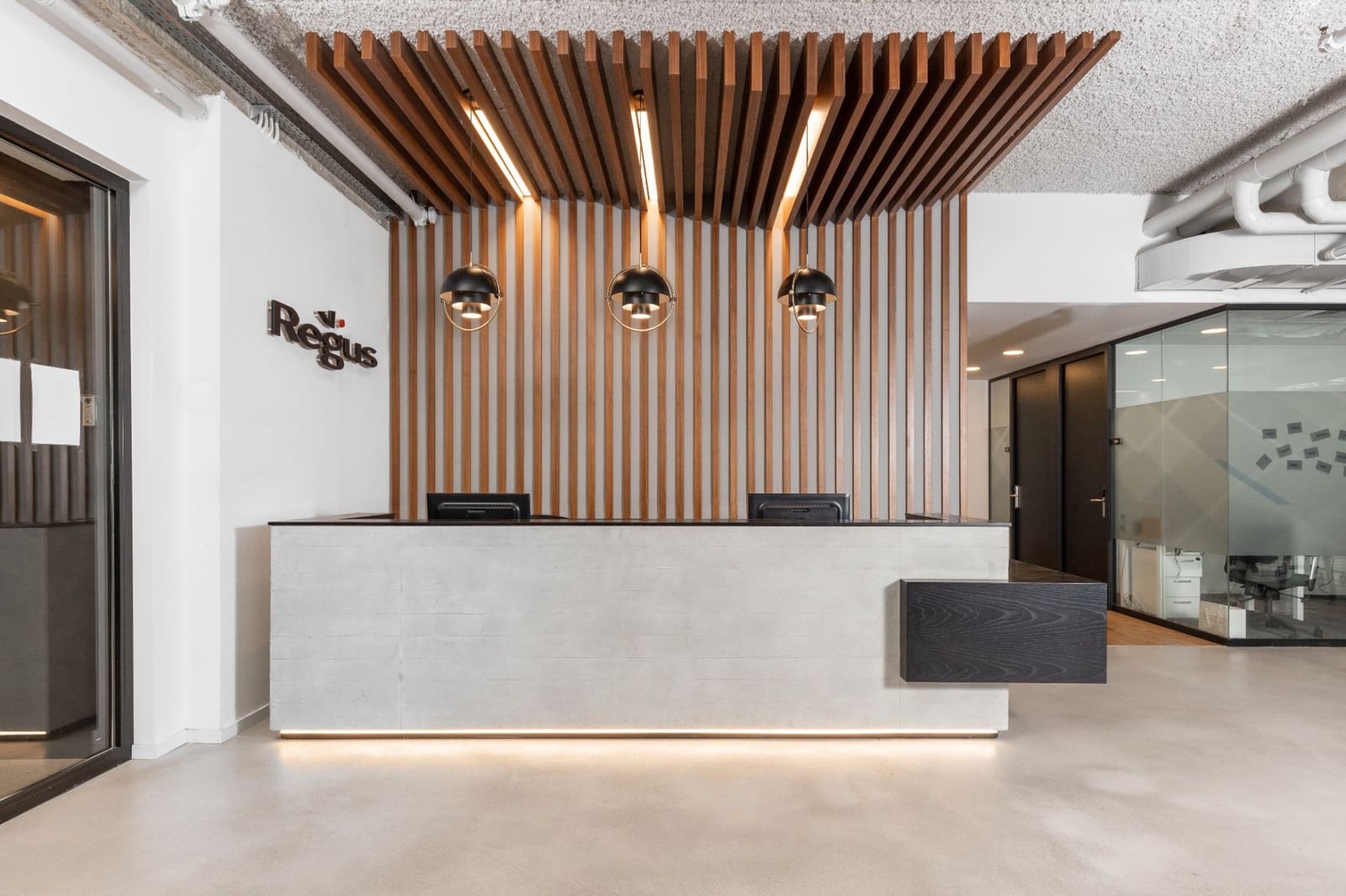 Kontor att hyra i Malaga stad - 7 151 € (Ref: 9421244)