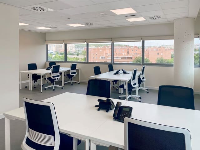 Office for rent in Rivas-Vaciamadrid - € 7,766 (Ref: 9421245)