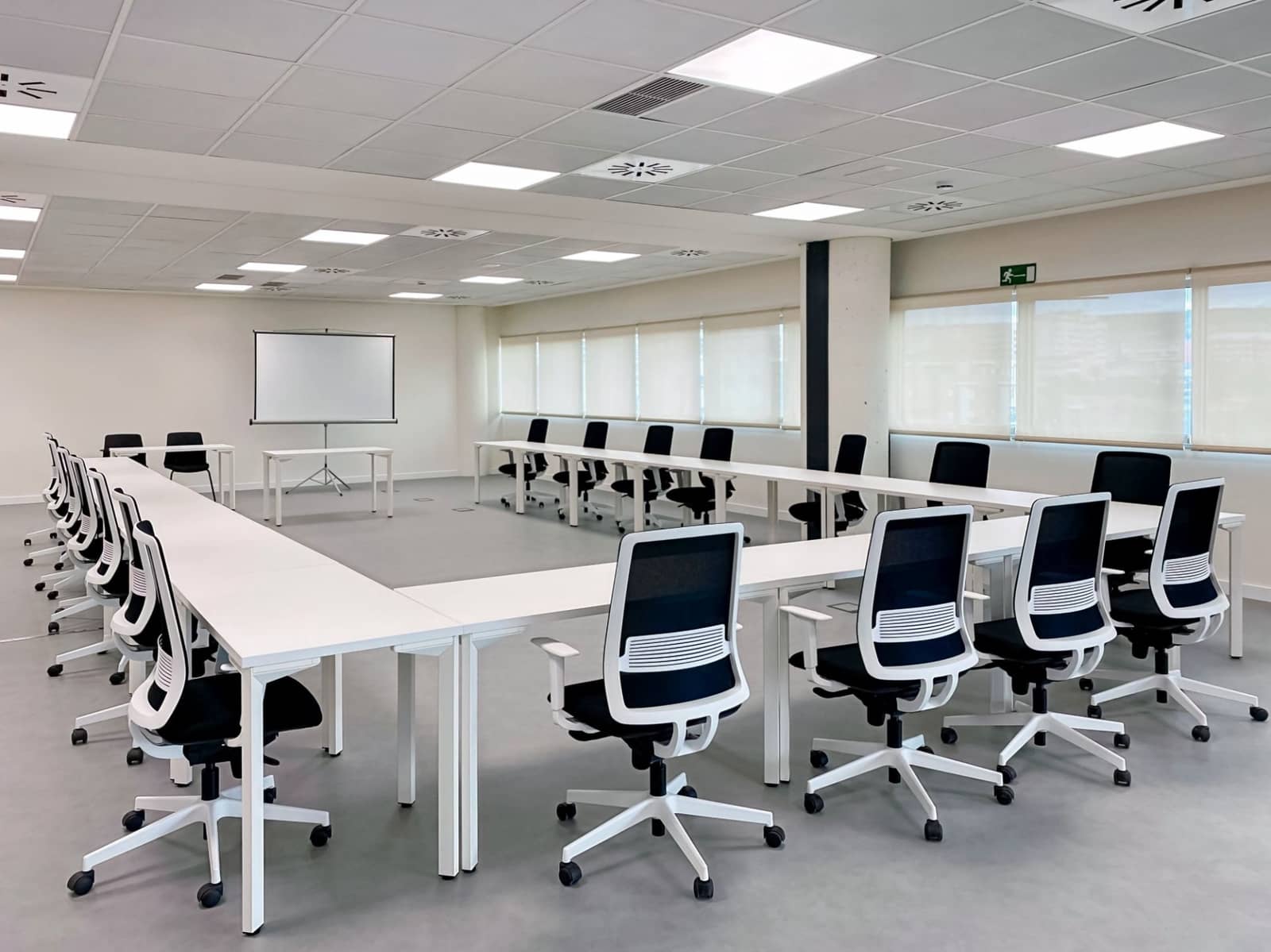 Office for rent in Rivas-Vaciamadrid - € 7,766 (Ref: 9421245)