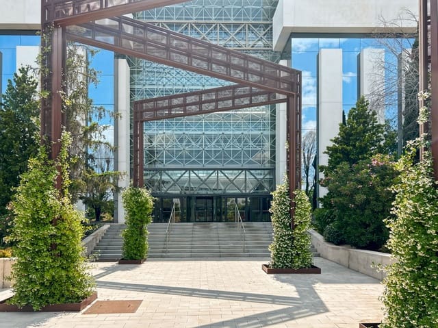 Office for rent in Corralejos, Madrid city - € 15,045 (Ref: 9421251)